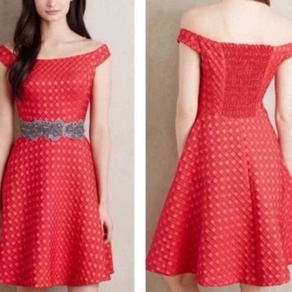 NWT Red Off Shoulder Moulinette Soeurs vêtement dress Sz 0 Anthropologie - Picture 1 of 13